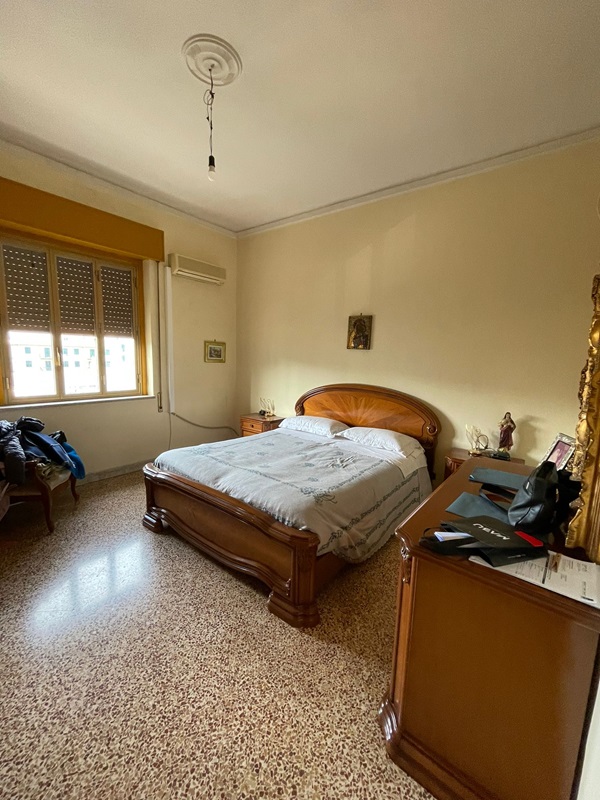 Immagine 11 di Appartamento in vendita  in Via Imera 38 a Palermo