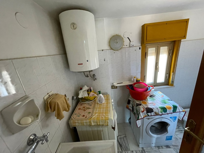 Immagine 20 di Appartamento in vendita  in Via Imera 38 a Palermo