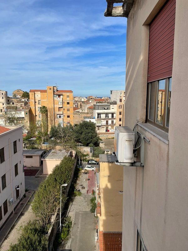 Immagine 22 di Appartamento in vendita  in Via Imera 38 a Palermo