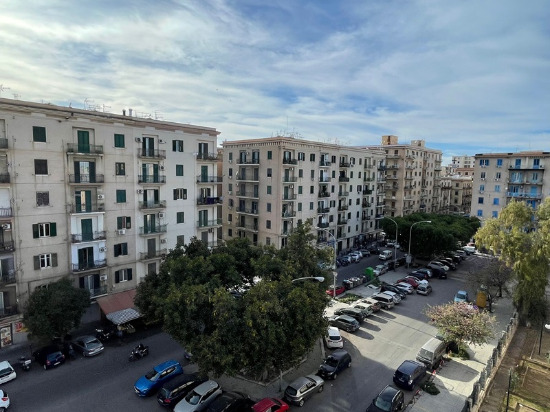 Immagine 24 di Appartamento in vendita  in Via Imera 38 a Palermo