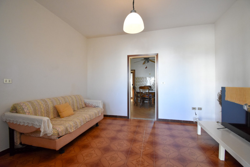 Immagine 5 di Appartamento in vendita  in Via Cavour 2 a Terrazzo