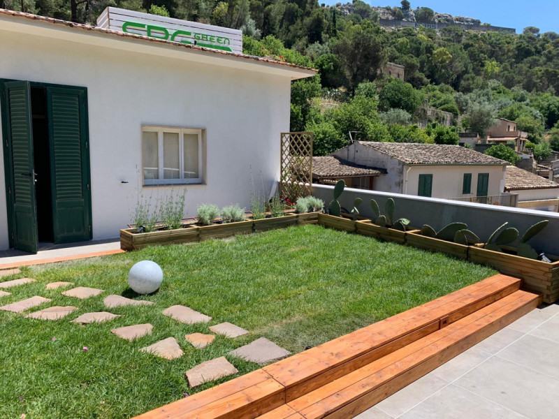 Immagine 5 di Casa indipendente in vendita  in Via Tirella a Modica