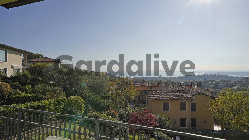 Immagine 5 di Appartamento in vendita  a Soiano Del Lago