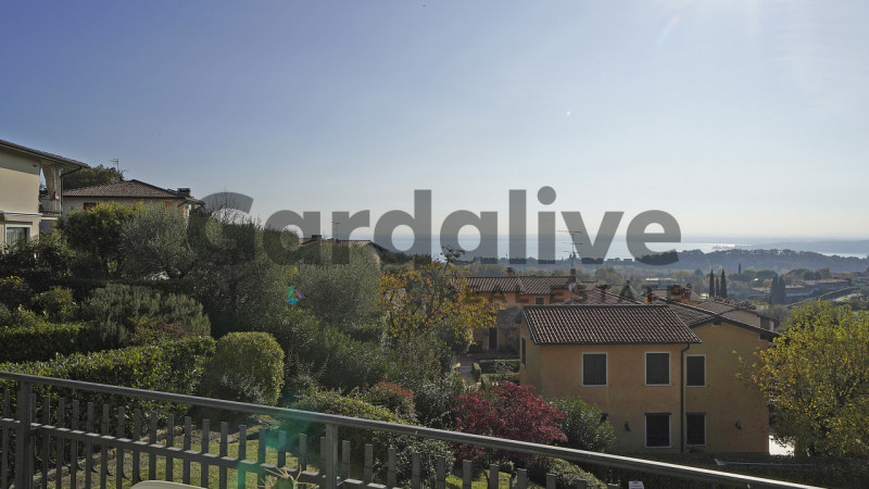 Immagine 6 di Appartamento in vendita  a Soiano Del Lago