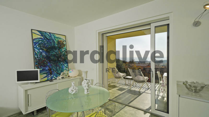 Immagine 11 di Appartamento in vendita  a Soiano Del Lago