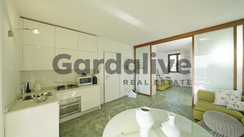 Immagine 16 di Appartamento in vendita  a Soiano Del Lago