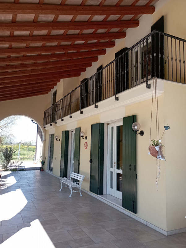 Immagine 3 di Villa in vendita  in Via Gazzo a Mestrino