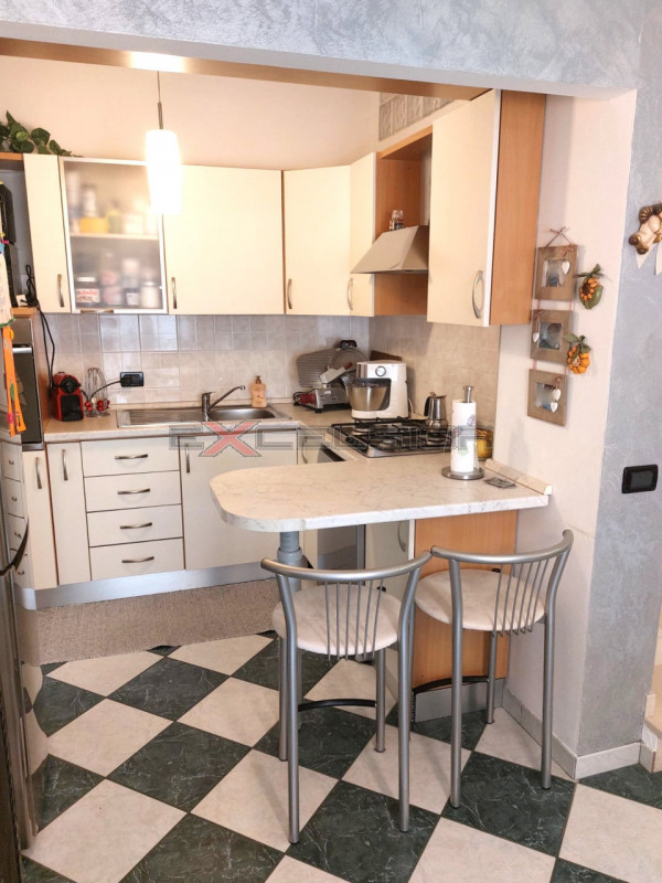 Immagine 2 di Casa bifamiliare in vendita  in C.so Mazzini, 7 a Papozze
