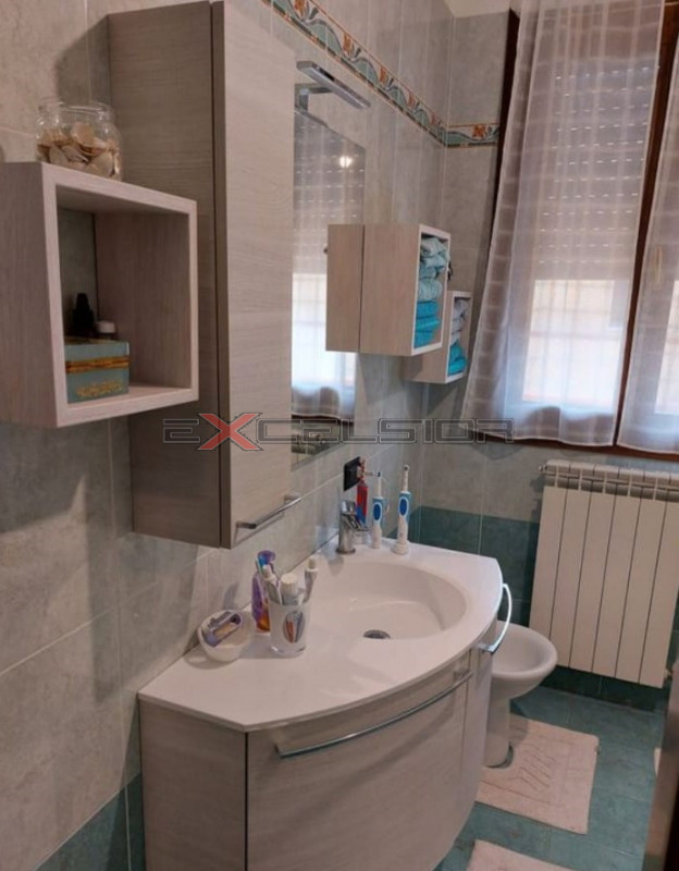 Immagine 8 di Casa bifamiliare in vendita  in C.so Mazzini, 7 a Papozze