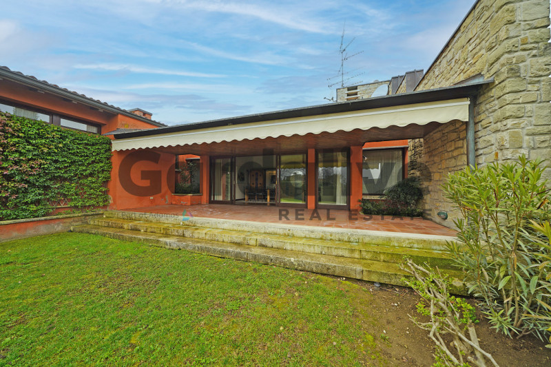 Immagine 14 di Villetta a schiera in vendita  in via X giornate 150 a Soiano Del Lago