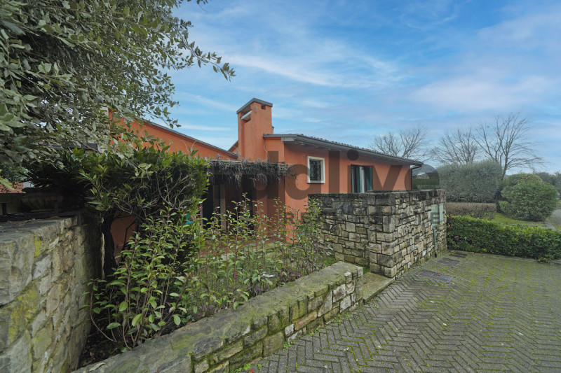 Immagine 32 di Villetta a schiera in vendita  in via X giornate 150 a Soiano Del Lago