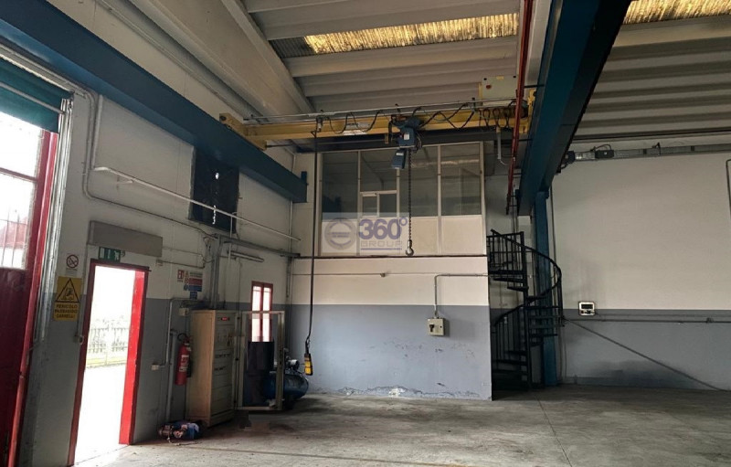 Immagine 3 di Capannone industriale in vendita  in Via Francesca a Coccaglio