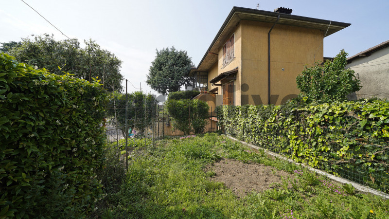Immagine 7 di Rustico / casale in vendita  in Via Belvedere a Calvagese Della Riviera
