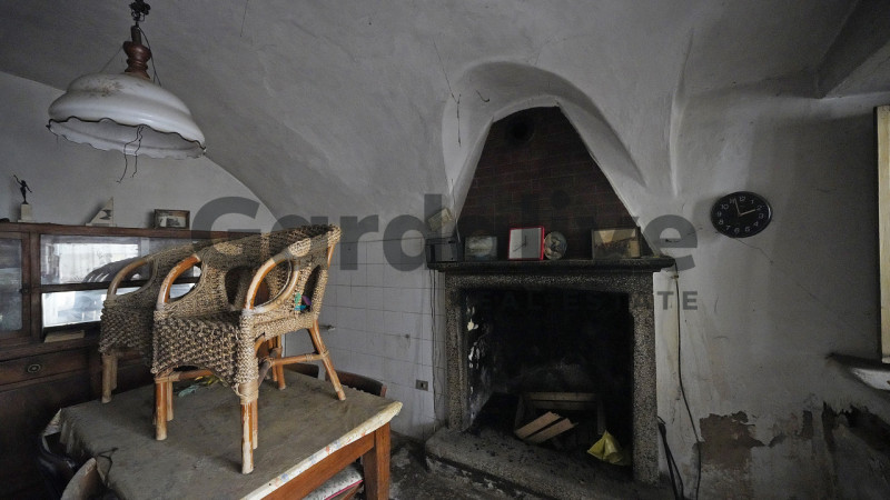 Immagine 15 di Rustico / casale in vendita  in Via Belvedere a Calvagese Della Riviera