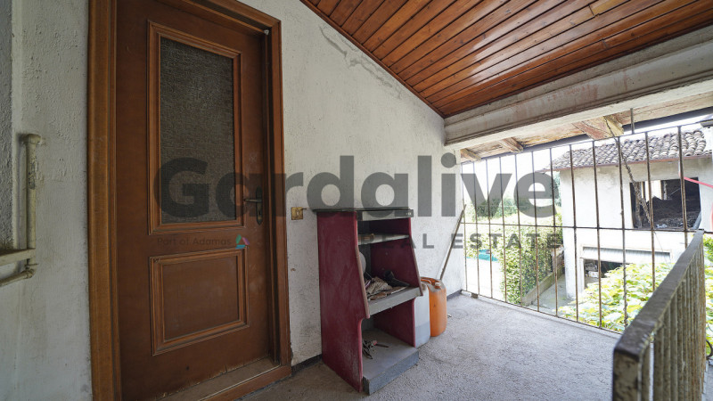 Immagine 17 di Rustico / casale in vendita  in Via Belvedere a Calvagese Della Riviera