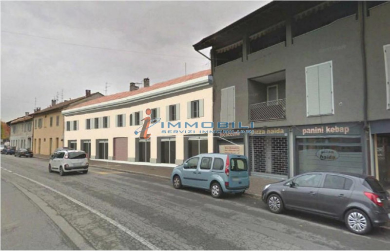 Immagine 3 di Terreno in vendita  in VIA FERRINI a Arcore