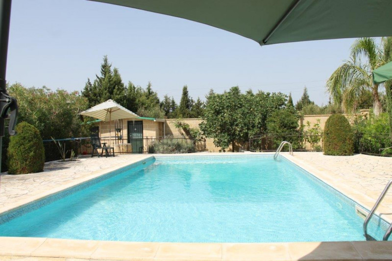 Immagine 7 di Villa in vendita  a Matino