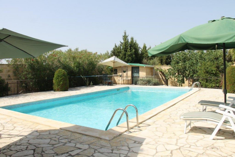 Immagine 8 di Villa in vendita  a Matino