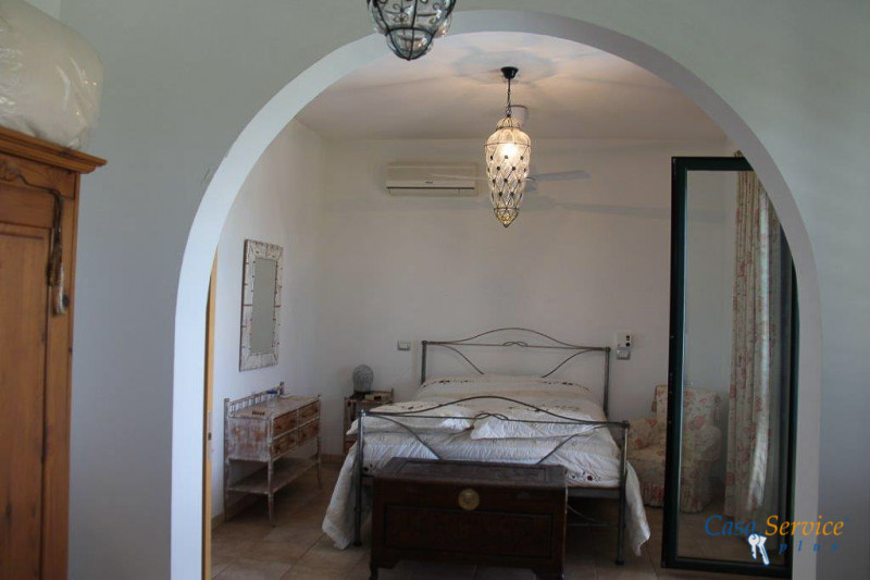 Immagine 26 di Villa in vendita  a Matino