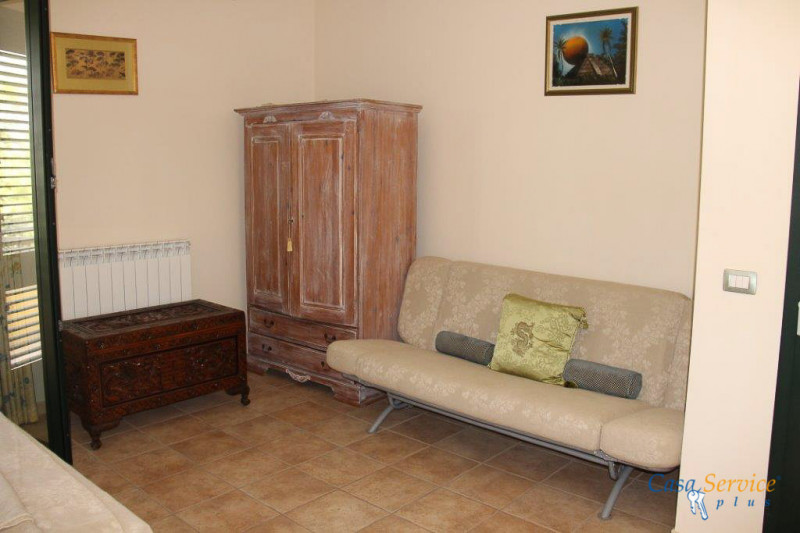 Immagine 28 di Villa in vendita  a Matino