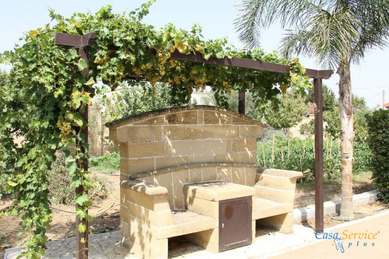 Immagine 30 di Villa in vendita  a Matino