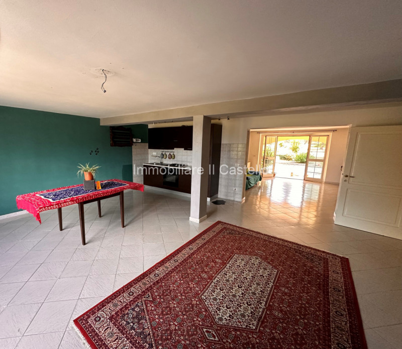 Immagine 43 di Villa in vendita  in via soccorso a Castiglione Del Lago