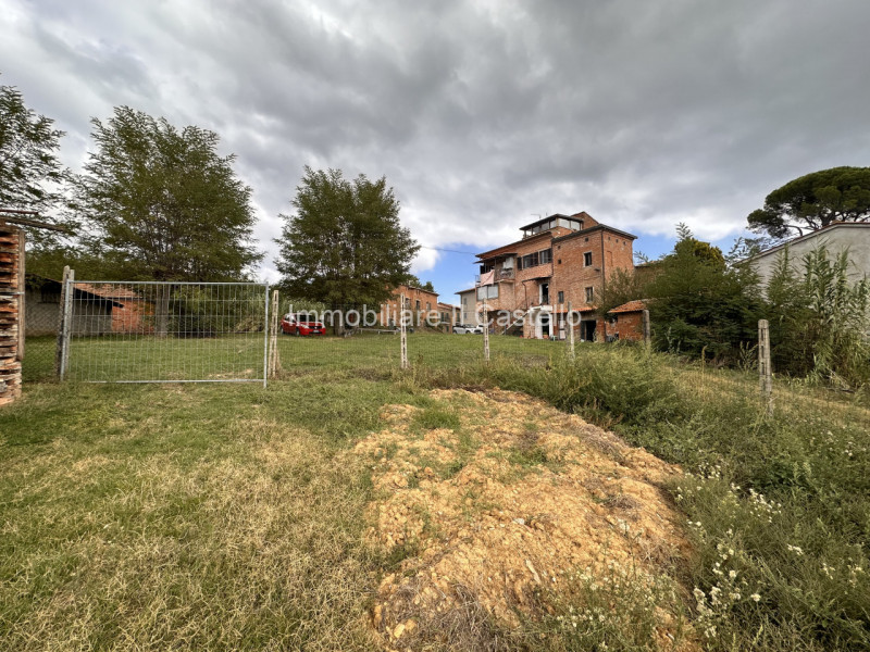 Immagine 38 di Casa bifamiliare in vendita  in VIA NAPOLI a Castiglione Del Lago