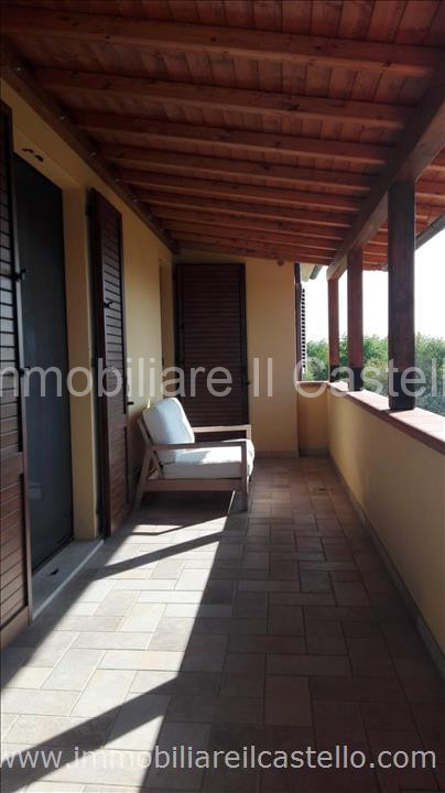 Immagine 13 di Villa in vendita  in VIA VITELLINO a Castiglione Del Lago