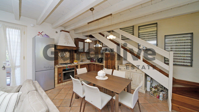 Immagine 12 di Appartamento in vendita  in Via Trevisago, 10 a Soiano Del Lago