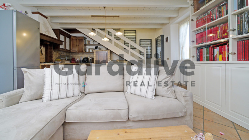 Immagine 14 di Appartamento in vendita  in Via Trevisago, 10 a Soiano Del Lago