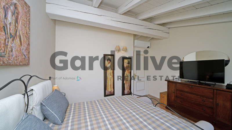 Immagine 21 di Appartamento in vendita  in Via Trevisago, 10 a Soiano Del Lago