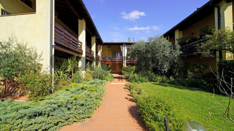 Immagine 26 di Appartamento in vendita  in Via Trevisago, 10 a Soiano Del Lago