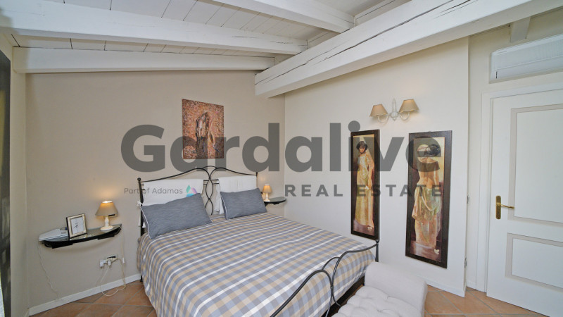 Immagine 53 di Appartamento in vendita  in Via Trevisago, 10 a Soiano Del Lago