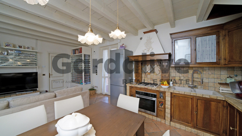 Immagine 63 di Appartamento in vendita  in Via Trevisago, 10 a Soiano Del Lago