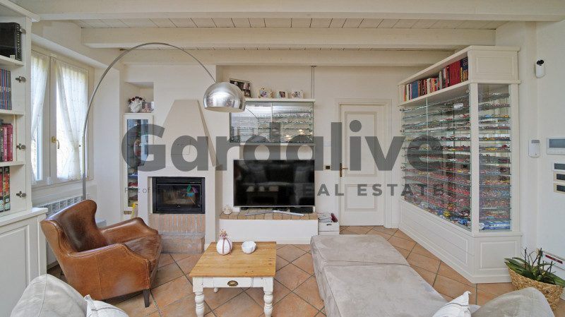 Immagine 65 di Appartamento in vendita  in Via Trevisago, 10 a Soiano Del Lago