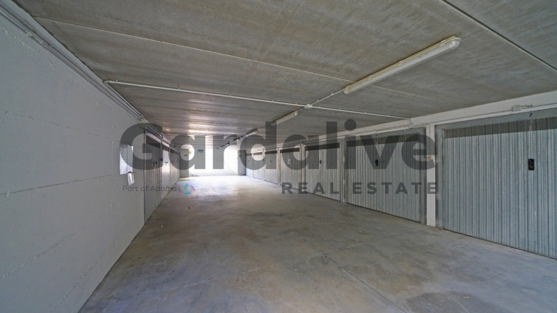 Immagine 75 di Appartamento in vendita  in Via Trevisago, 10 a Soiano Del Lago