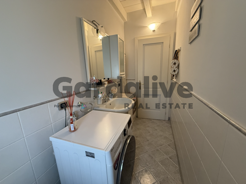 Immagine 85 di Appartamento in vendita  in Via Trevisago, 10 a Soiano Del Lago