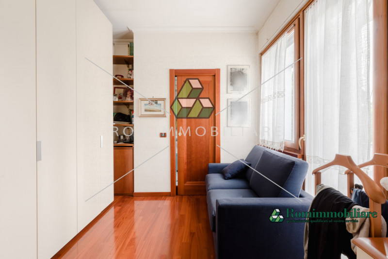 Immagine 7 di Villa in vendita  in Via Pierfranco Bonetti a Roma