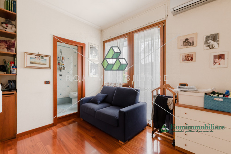 Immagine 48 di Villa in vendita  in Via Pierfranco Bonetti a Roma