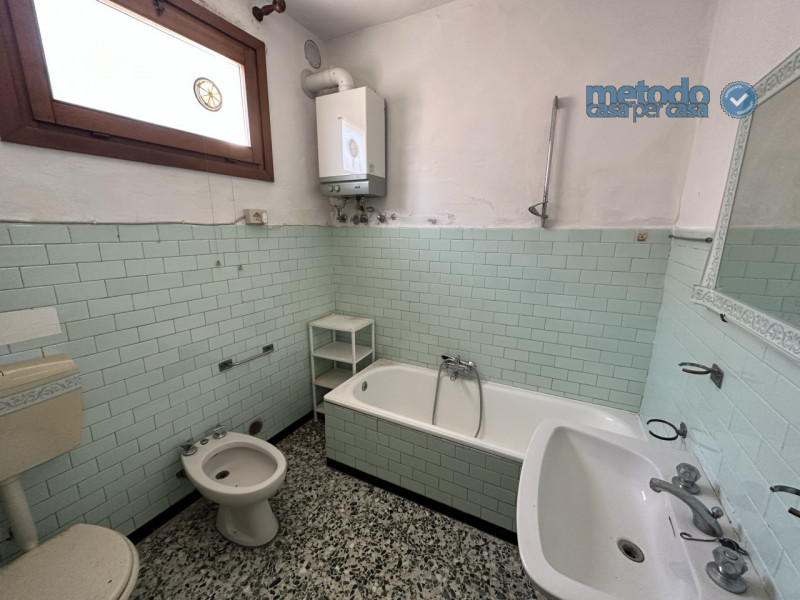 Immagine 6 di Casa indipendente in vendita  a Villadose