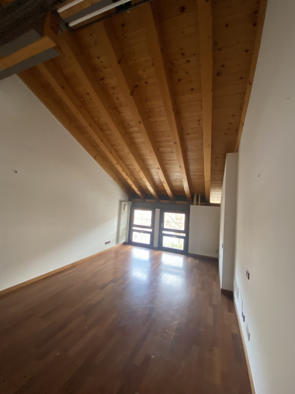 Immagine 4 di Attico in vendita  a Montebelluna