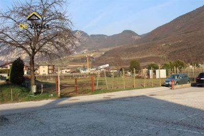 Immagine 6 di Terreno in vendita  in Strada Statale dell'Abetone e del Brennero a San Michele All'adige