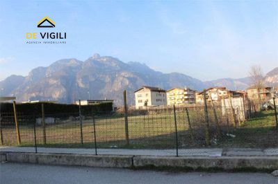 Immagine 7 di Terreno in vendita  in Strada Statale dell'Abetone e del Brennero a San Michele All'adige