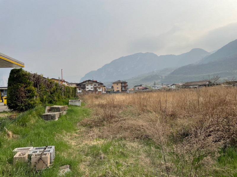 Immagine 9 di Terreno in vendita  in Strada Statale dell'Abetone e del Brennero a San Michele All'adige