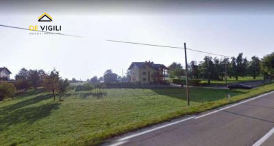 Immagine 2 di Terreno in vendita  in via Trento a Fai Della Paganella