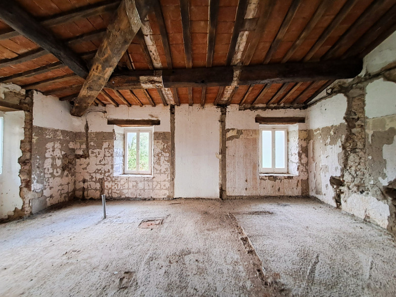 Immagine 21 di Rustico / casale in vendita  in Località Pischiello a Passignano Sul Trasimeno