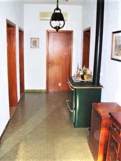 Immagine 3 di Casa indipendente in vendita  in via San Giuseppe a Lozzo Atestino