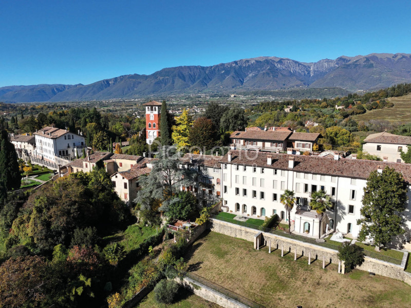 Immagine 4 di Appartamento in vendita  in via Santa Caterina a Asolo