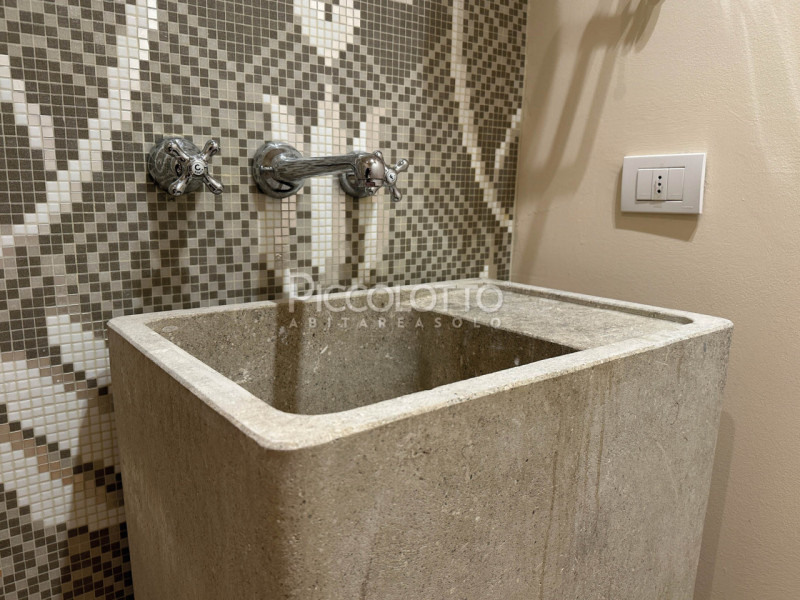 Immagine 23 di Appartamento in vendita  in via Santa Caterina a Asolo