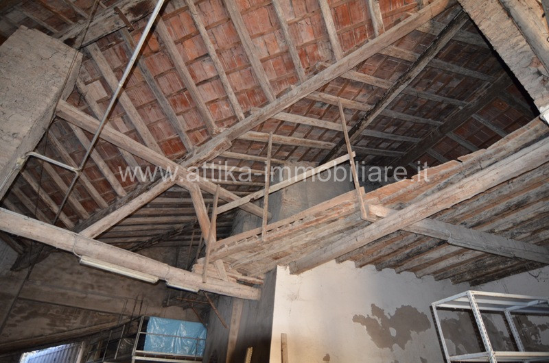 Immagine 4 di Attività commerciale in vendita  in Via Roma a Monselice